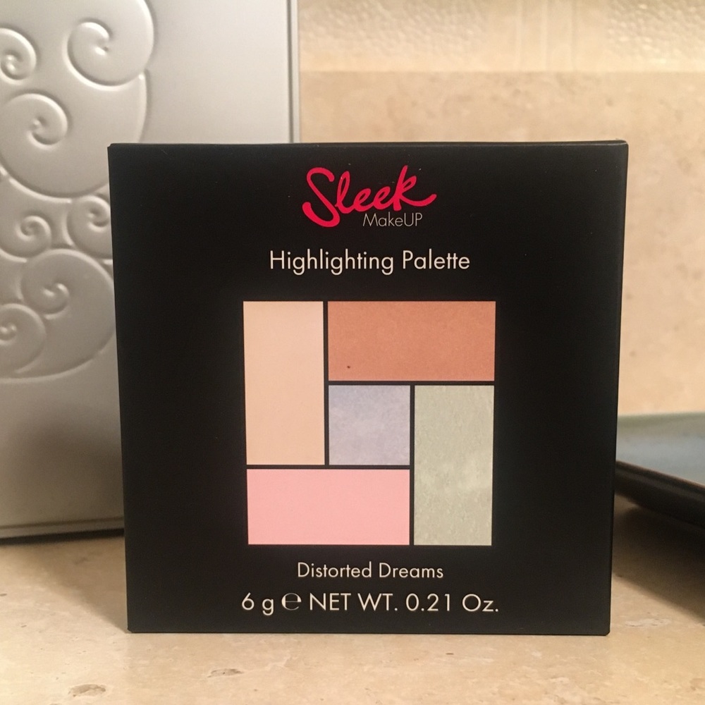 Sleek Brand Highlighting Makeup Palette 🎨